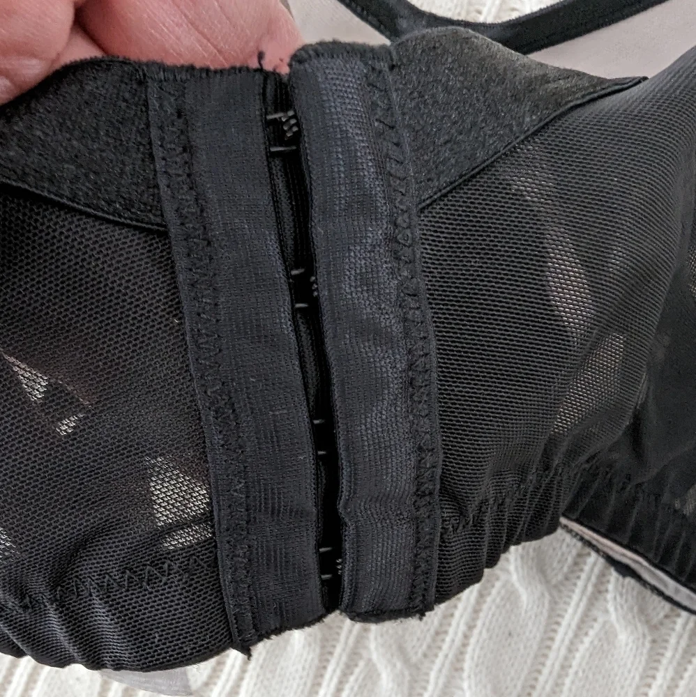 Cacique Balconette Underwire Bra 46DD Black Nude Lightly Padded‎ Cu…